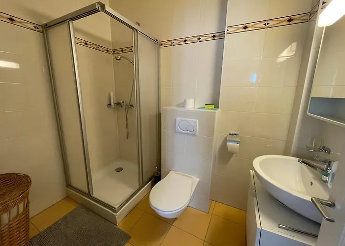 Proche De La Gare De Apartment *